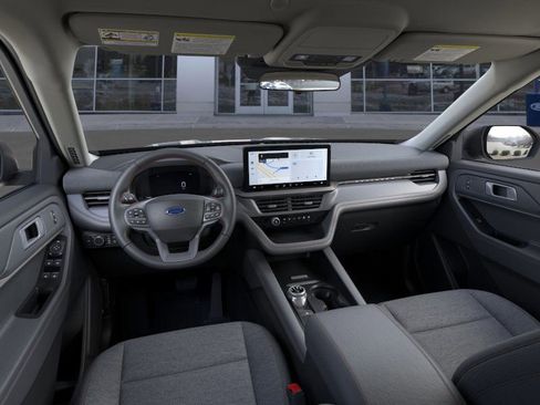 New 2025 Ford Explorer Active image 9