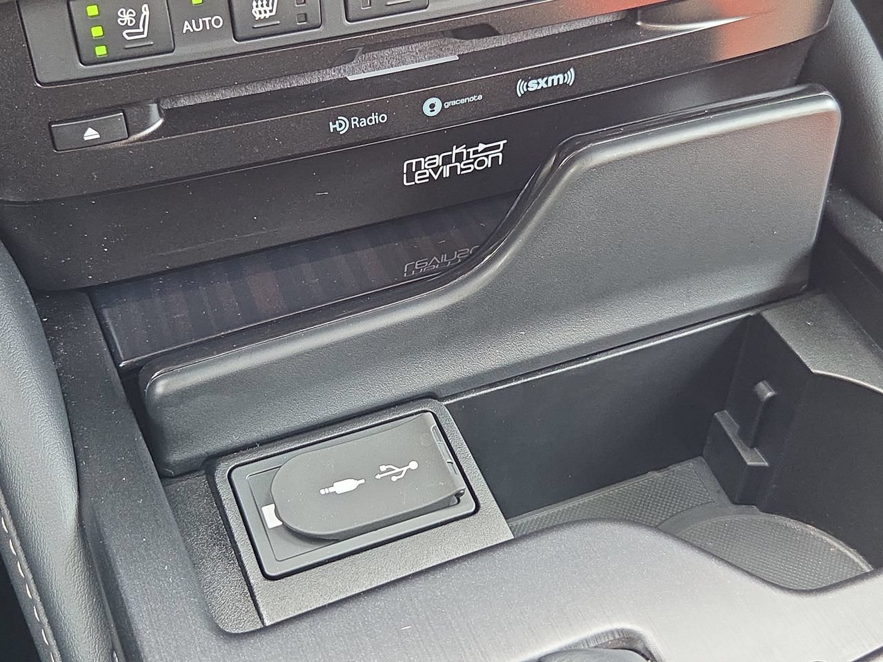 Used 2020 Lexus ES 350 w/ Accessory Package 2 FWD image 45