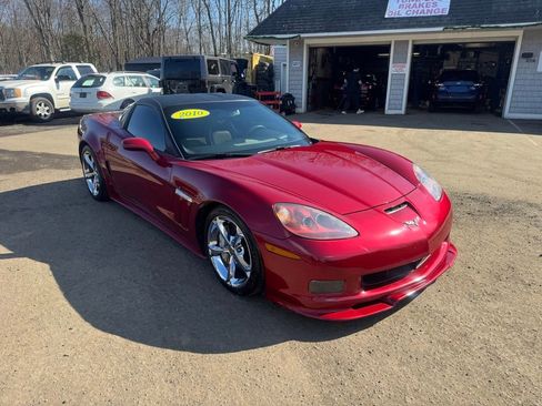 Used 2010 Chevrolet Corvette Grand Sport w/ Preferred Equipment Group image 3