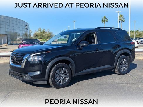 Certified 2024 Nissan Pathfinder SV image 1