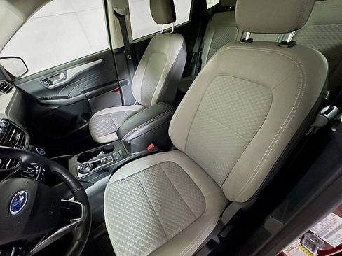 Used 2021 Ford Escape SE w/ SE Sport Appearance Package AWD/4WD image 11