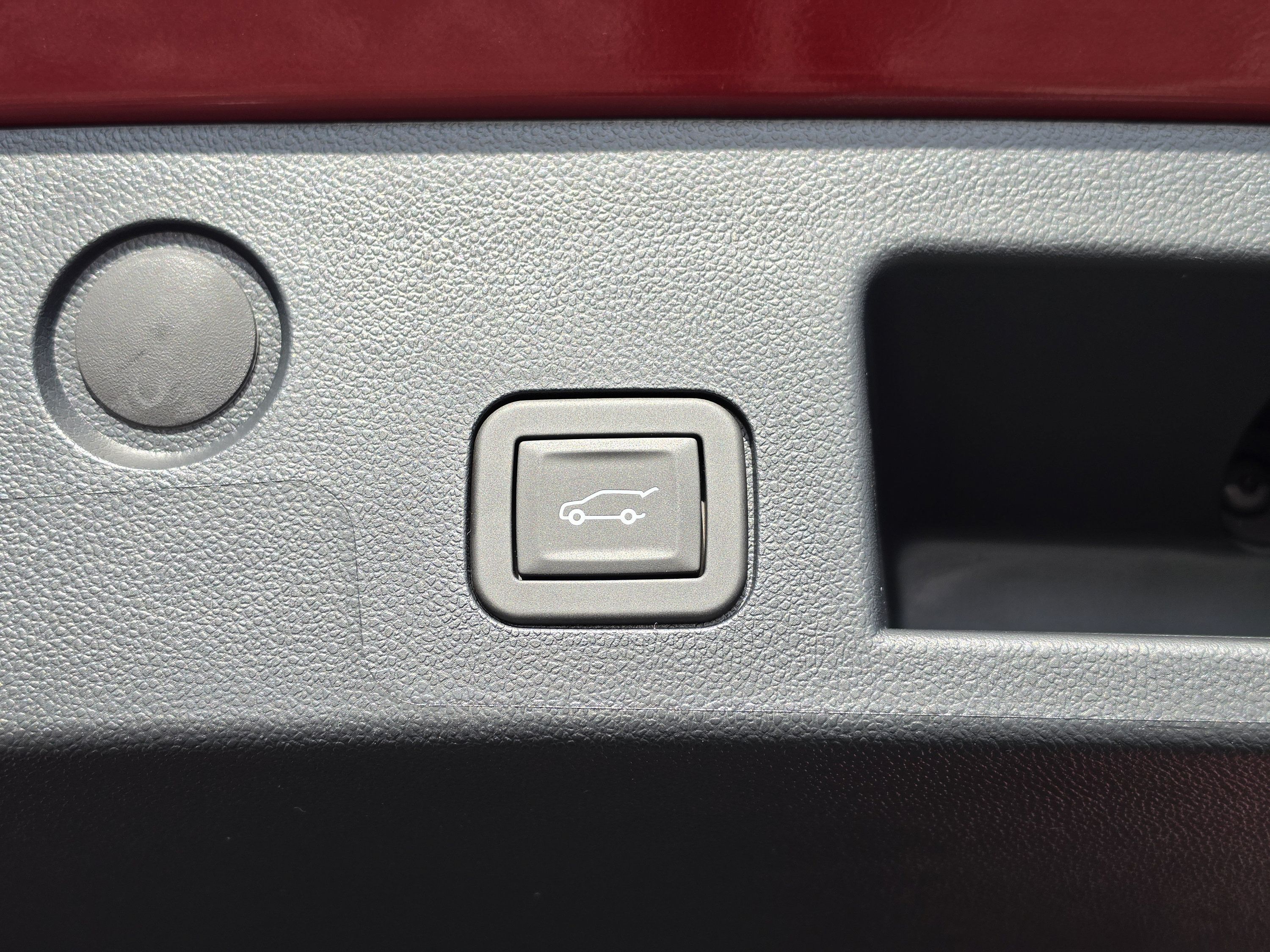 New 2027 Chevrolet Equinox RS w/ Convenience Package III FWD image 16