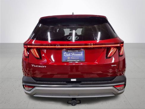 New 2026 Hyundai Tucson Limited image 12