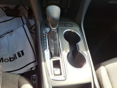 Used 2024 Chevrolet Equinox LT AWD/4WD image 26