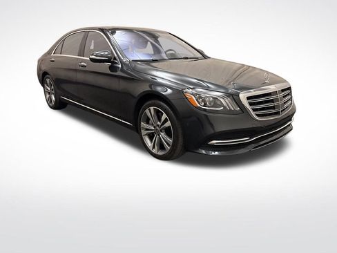 Used 2020 Mercedes-Benz S 560 4MATIC Sedan image 3
