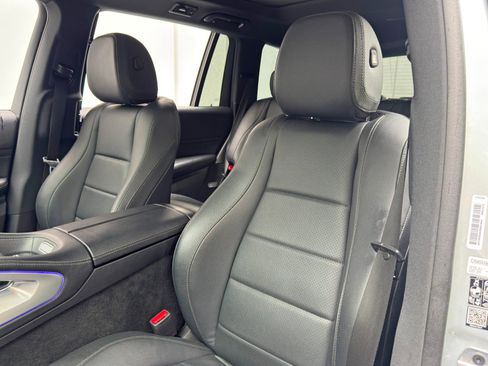Used 2022 Mercedes-Benz GLS 450 4MATIC w/ AMG Line Exterior image 42