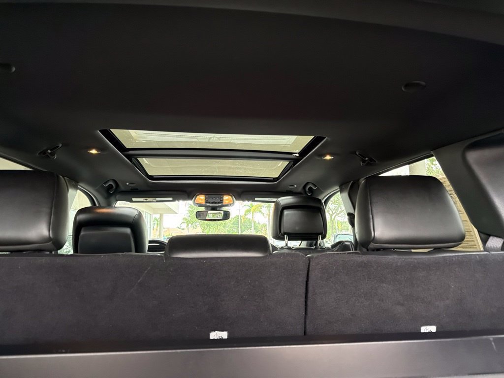 Used 2020 Jeep Grand Cherokee Limited w/ Luxury Group II RWD image 42