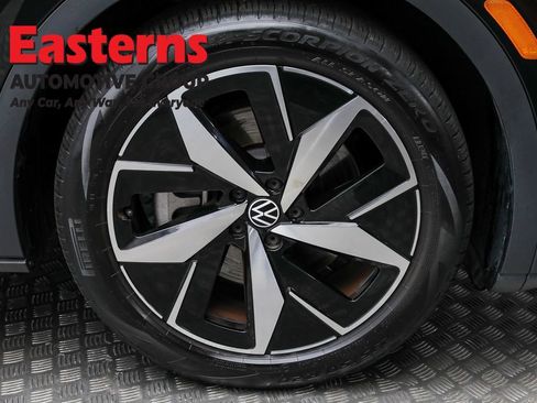 Used 2023 Volkswagen ID.4 Pro S image 28