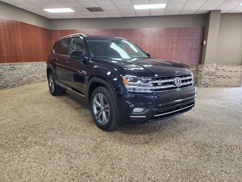 Used 2019 Volkswagen Atlas SE w/ Towing Package image 4