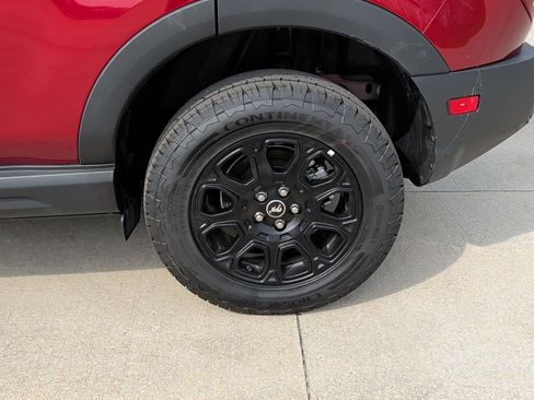 Used 2025 Ford Bronco Sport Badlands image 29