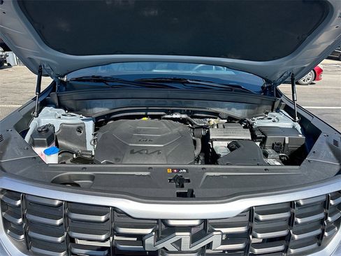 New 2025 Kia Telluride S image 32