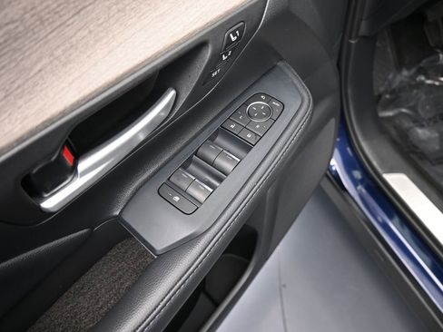 Used 2025 Toyota Grand Highlander AWD Hybrid image 14