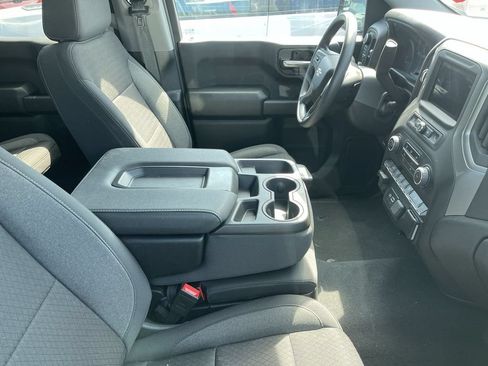 Used 2024 Chevrolet Silverado 1500 Custom Trail Boss w/ LPO, Dark Essentials Package AWD/4WD image 11