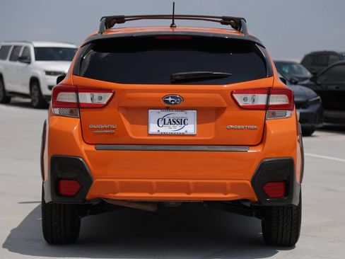 Used 2018 Subaru Crosstrek 2.0i AWD/4WD image 5