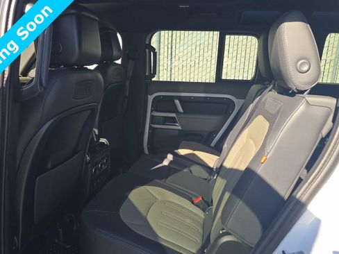 Used 2022 Land Rover Defender 110 X-Dynamic HSE image 12