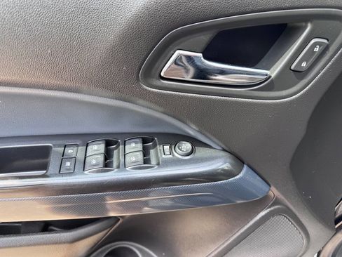 Used 2016 Chevrolet Colorado Z71 image 14