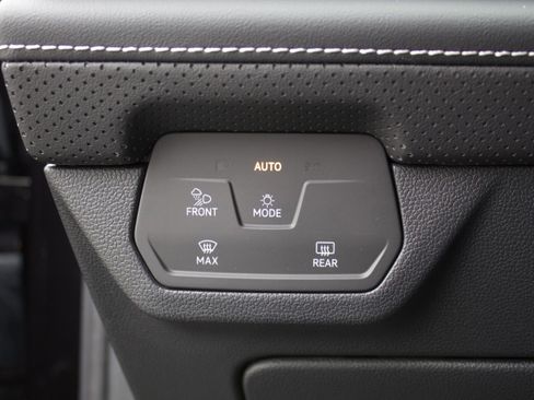 New 2026 Volkswagen Atlas SE AWD/4WD image 14