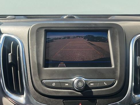 Certified 2020 Chevrolet Equinox LS image 11