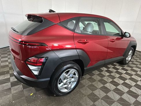 Used 2026 Hyundai Kona SE FWD image 2