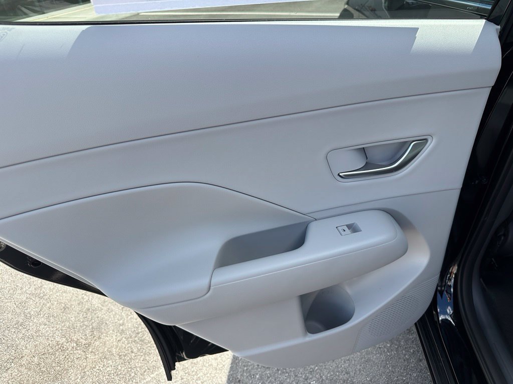 New 2026 Hyundai Kona Limited AWD/4WD image 10