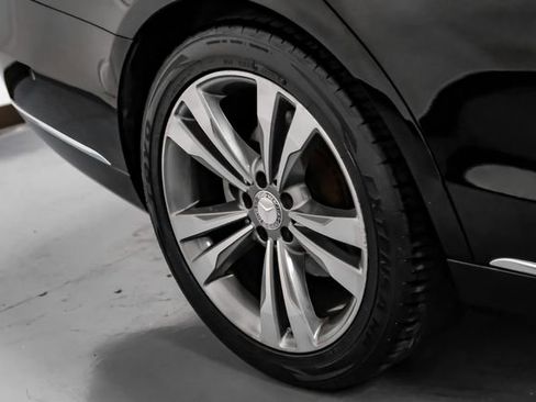 Used 2017 Mercedes-Benz S 550 Sedan image 66