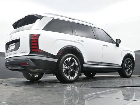 Used 2026 Hyundai Palisade Limited AWD/4WD image 27