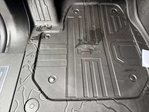 New 2025 GMC Hummer EV 3X image 17