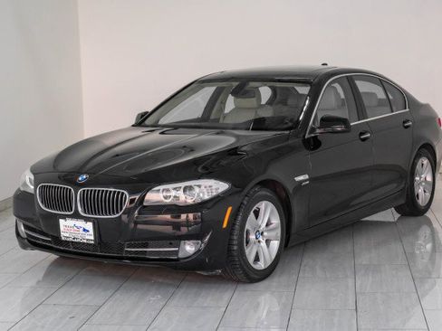 Used 2012 BMW 528i xDrive AWD NAVIGATION SUNROOF LEATHER image 4