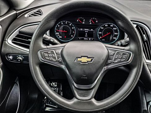 Used 2024 Chevrolet Malibu LT image 27