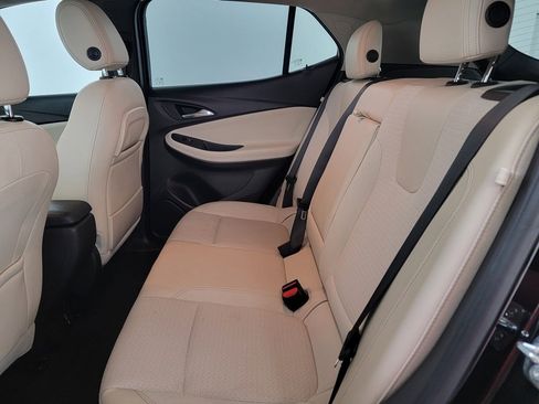 Used 2021 Buick Encore GX Select image 13