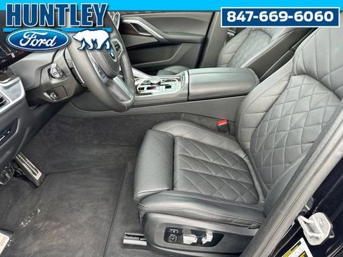 Used 2024 BMW X6 xDrive40i w/ Premium Package image 20