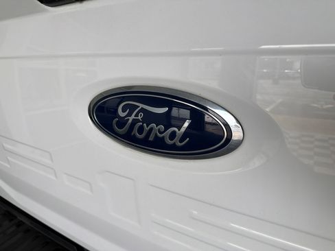 Used 2022 Ford F150 XL RWD image 10
