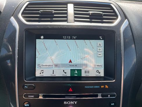 Used 2018 Ford Explorer Sport AWD/4WD image 15