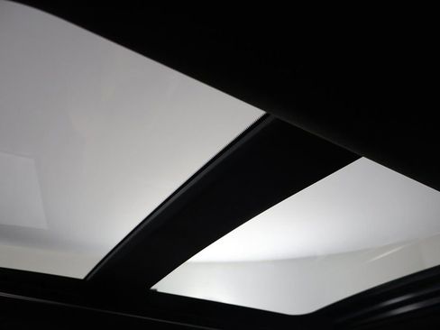 New 2025 Mitsubishi Outlander SEL image 27