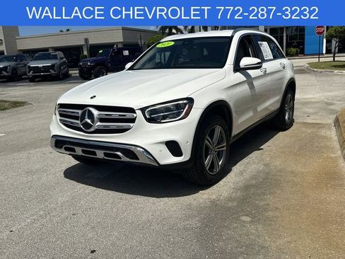 Used 2021 Mercedes-Benz GLC 300 image 2