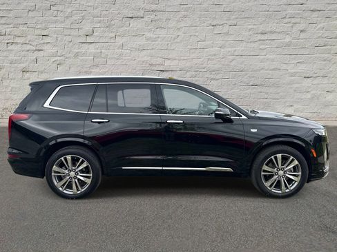 Used 2020 Cadillac XT6 Premium Luxury FWD image 6