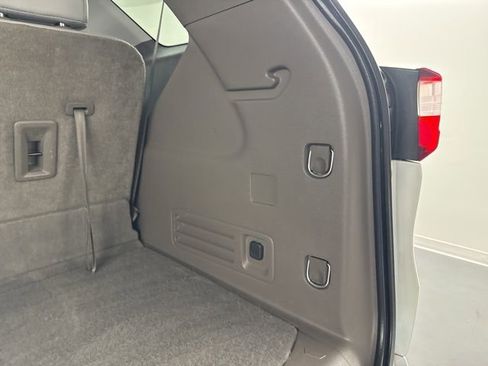Used 2021 Chevrolet Traverse Premier image 33