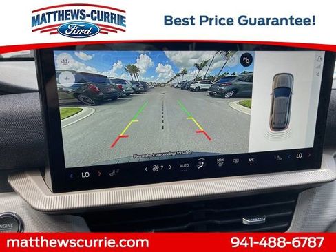 New 2025 Ford Explorer Active image 21