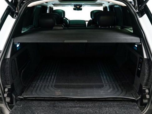 Used 2023 Land Rover Range Rover Autobiography image 26