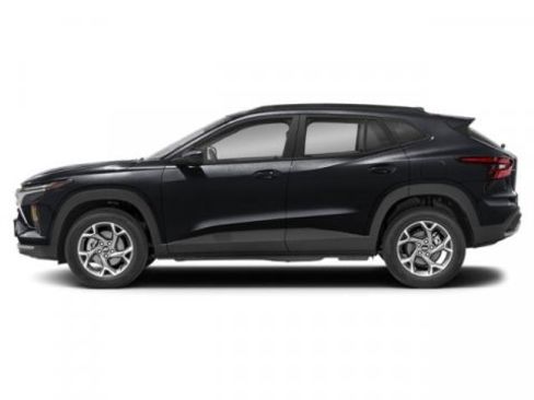 New 2026 Chevrolet Trax LS w/ LS Convenience Package FWD image 3