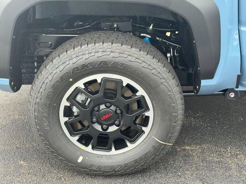 New 2026 Toyota Tacoma TRD Off-Road AWD/4WD image 5