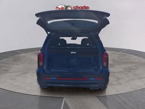 New 2025 Hyundai Palisade Calligraphy image 6