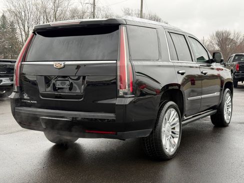 Used 2018 Cadillac Escalade Platinum image 8