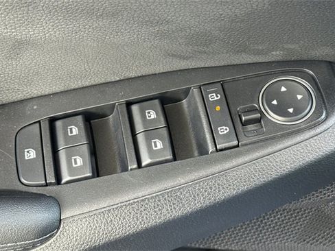 New 2026 Kia Seltos S image 13