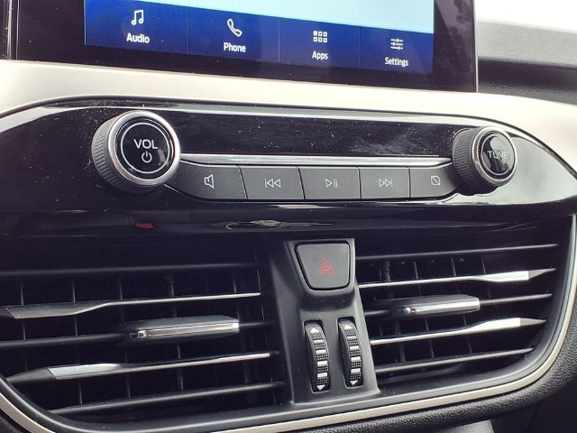 Used 2020 Ford Escape SE AWD/4WD image 12