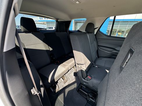 Certified 2021 Chevrolet Traverse LS FWD image 30