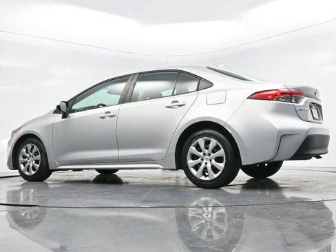 Used 2023 Toyota Corolla LE FWD image 42