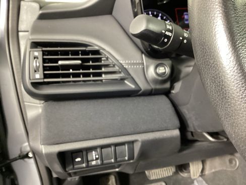 Used 2022 Subaru Legacy Premium image 23