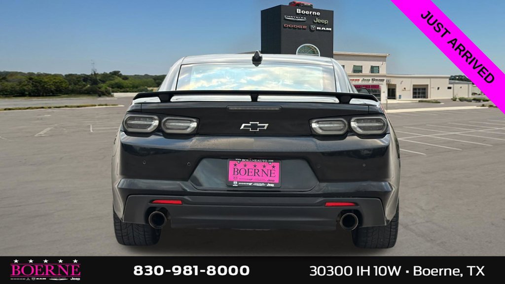 Used 2023 Chevrolet Camaro SS RWD image 5