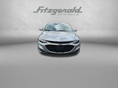 Used 2024 Chevrolet Malibu RS image 2